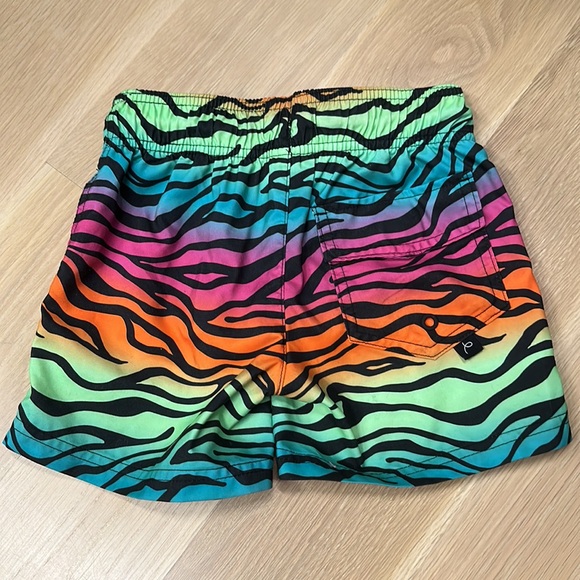 Boys Bathing Suit XS (4/5) - Picture 2 of 3
